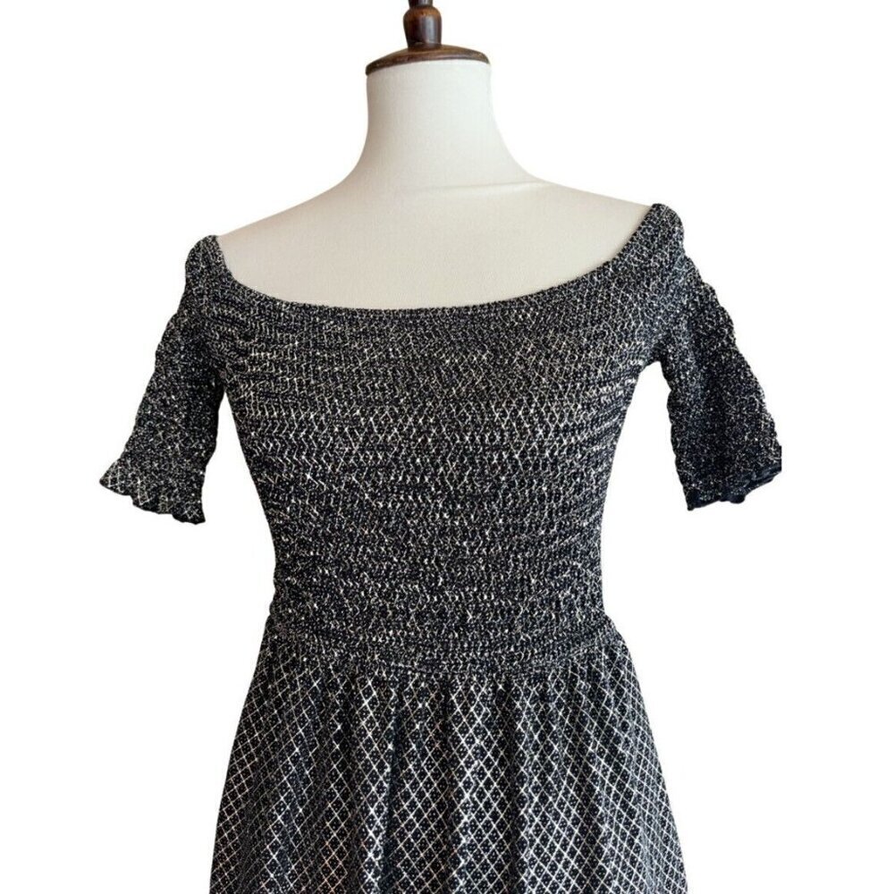 Topshop Women's Smocked Off The Shoulder Dress Size 10 Us Fits Like 10-12